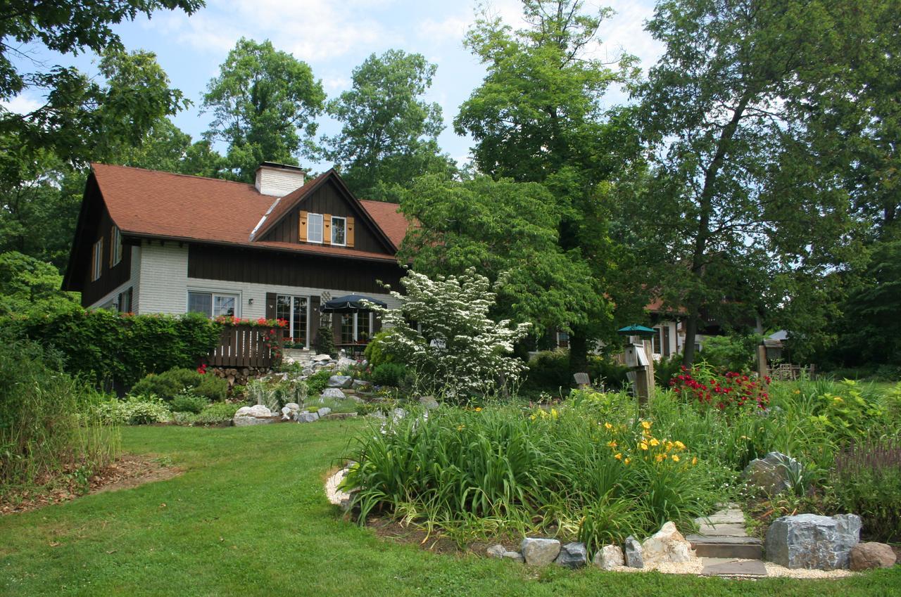 Swiss Woods Bed And Breakfast Lititz Exteriör bild