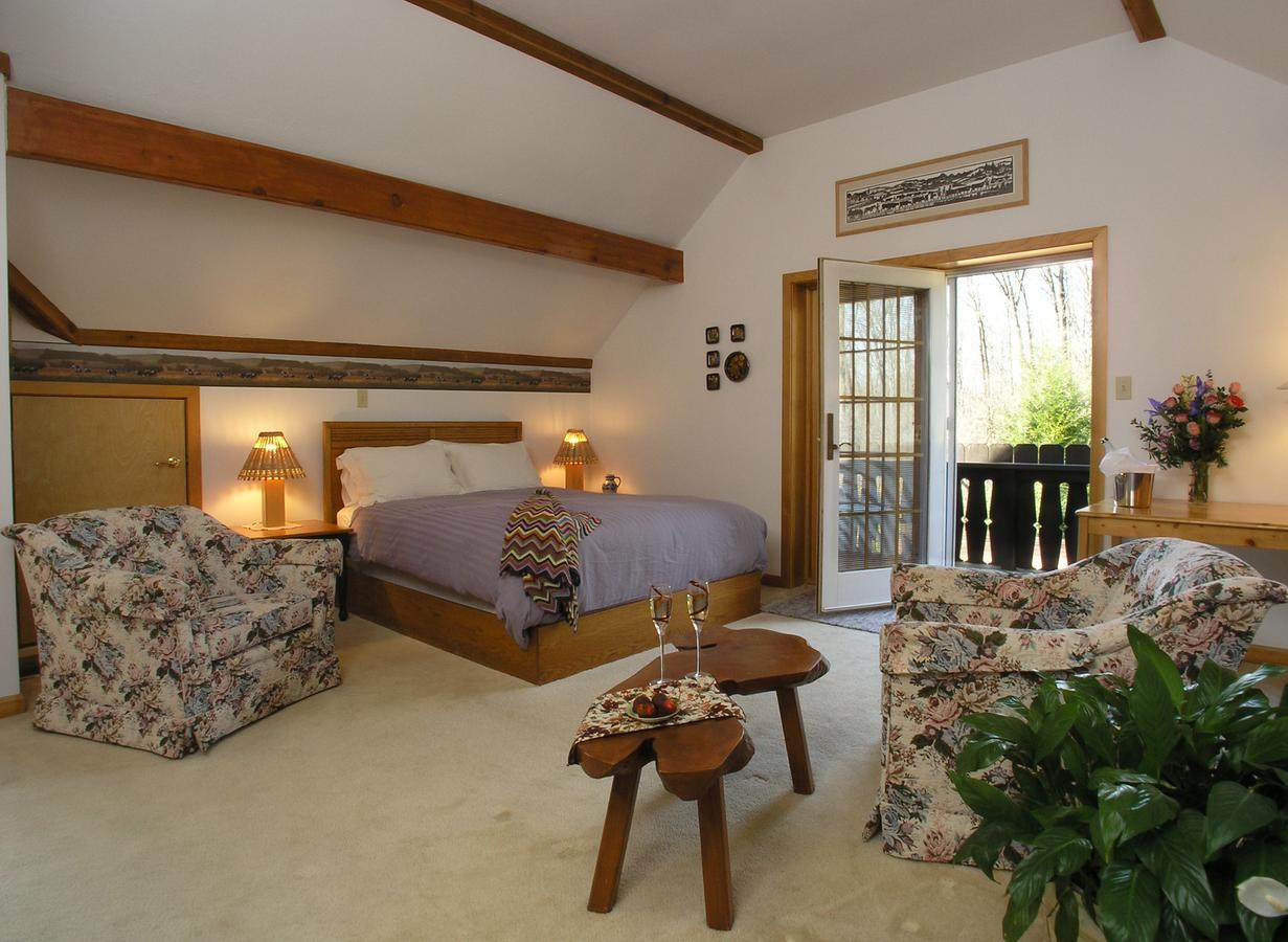 Swiss Woods Bed And Breakfast Lititz Exteriör bild